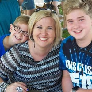 Meet your Posher, Carrie